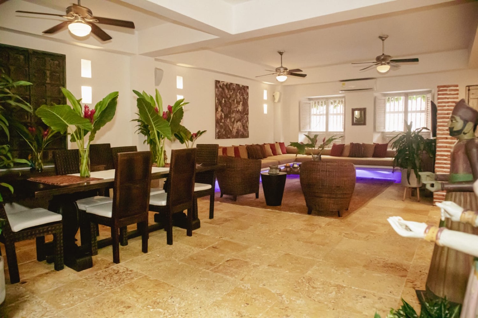 Casa del Hobo colonial villa in Walled City Full Photo 19